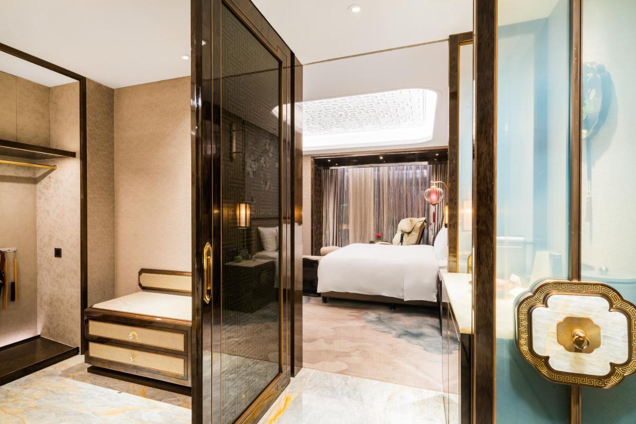 Wanda Reign Chengdu Hotel Luaran gambar